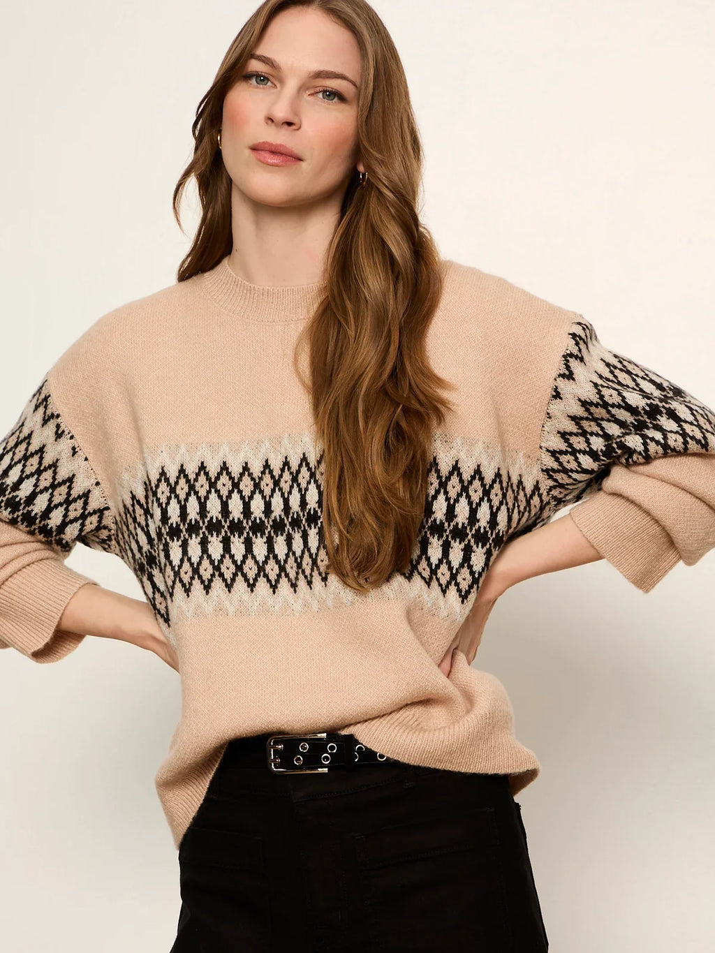 Argyle Crew Pullover- Hazelnut