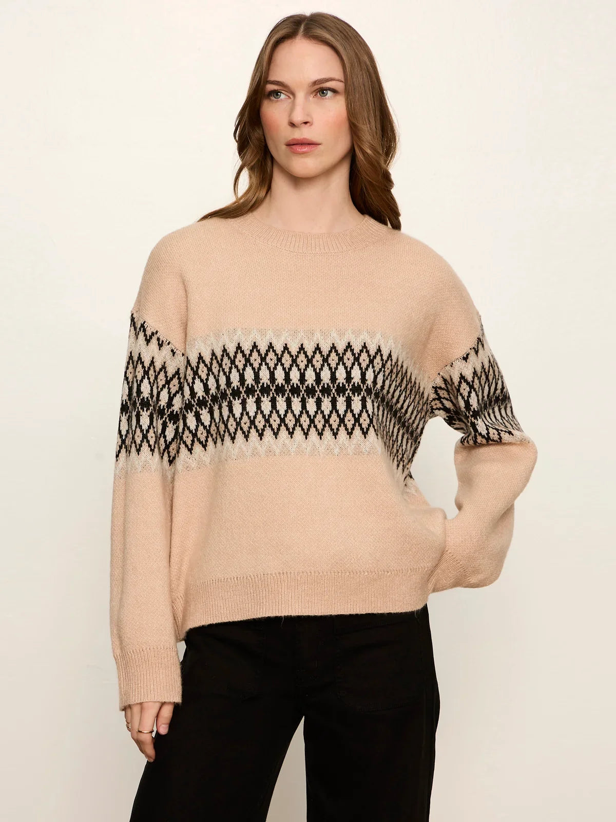 Argyle Crew Pullover- Hazelnut