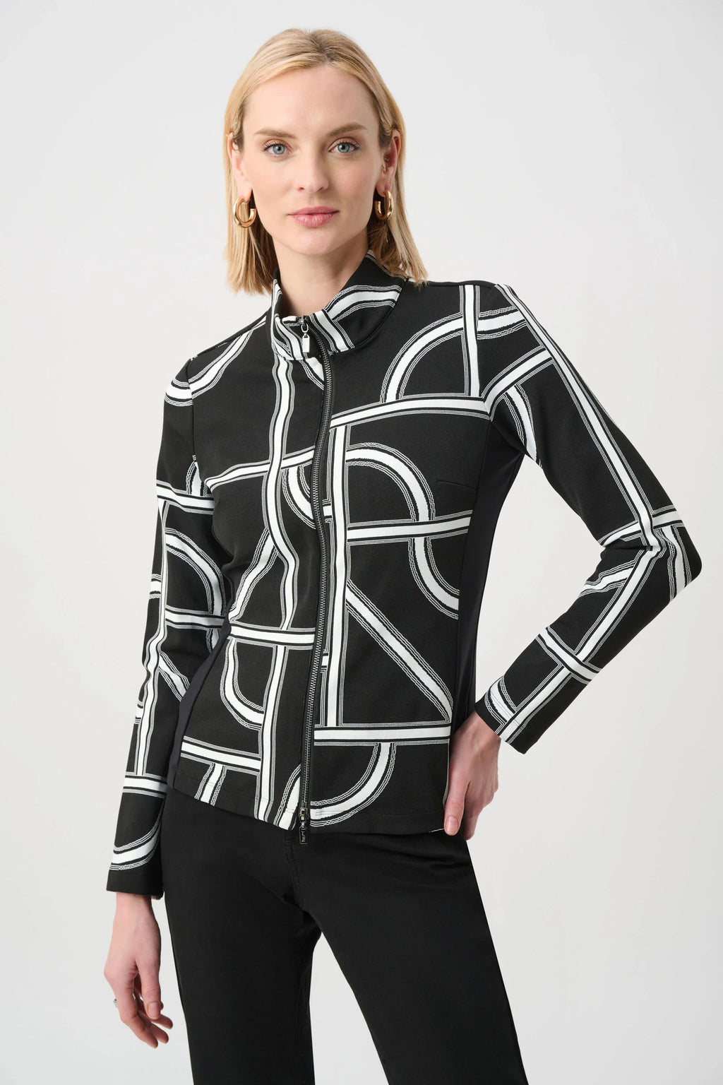 Jacquard Knit Geometric Fitted Jacket- Black/ Off White