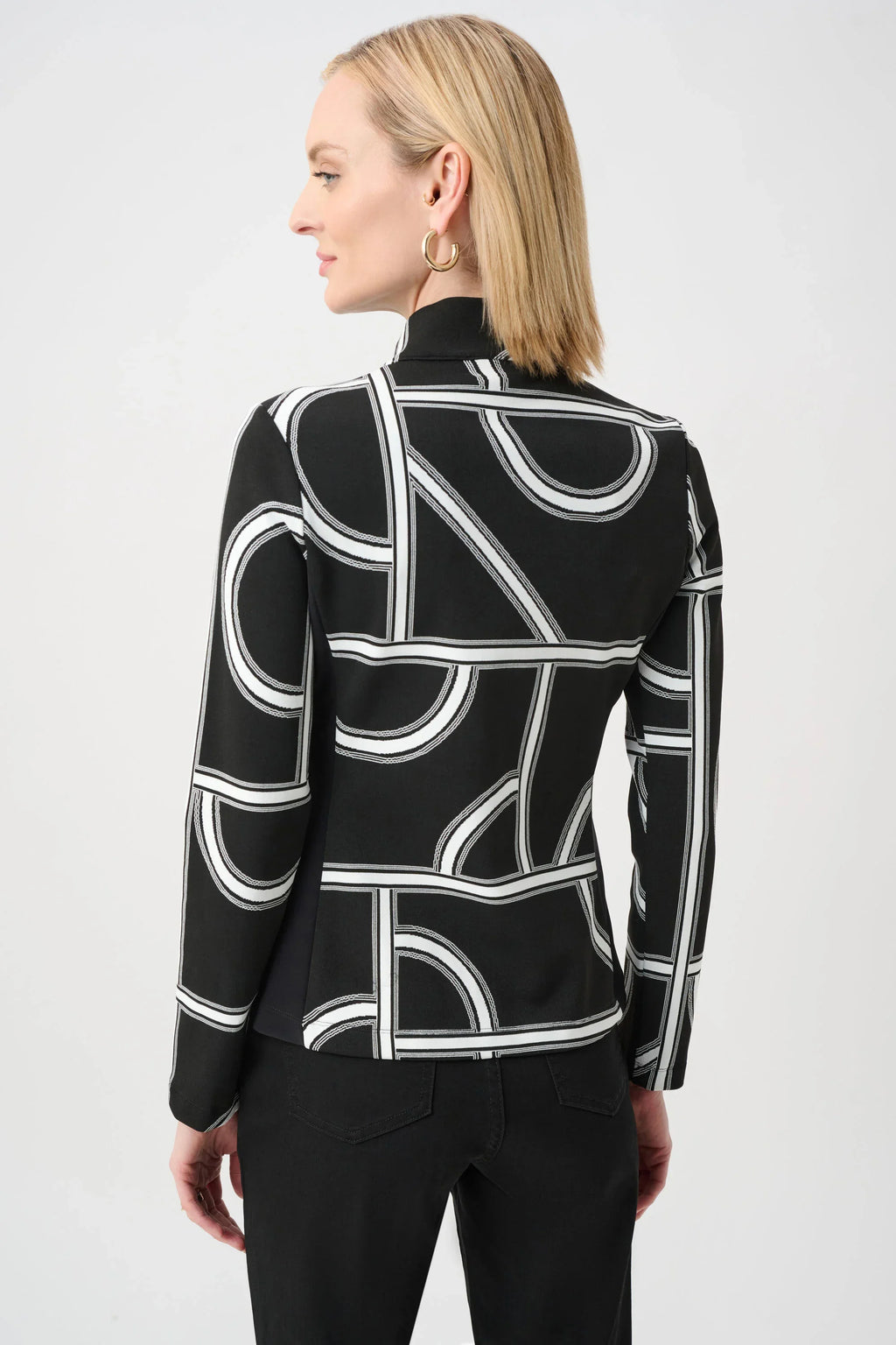 Jacquard Knit Geometric Fitted Jacket- Black/ Off White