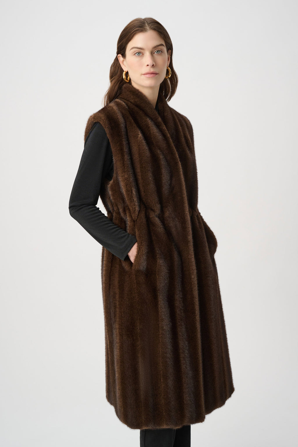 Straight Fit Faux Fur Vest- Brown