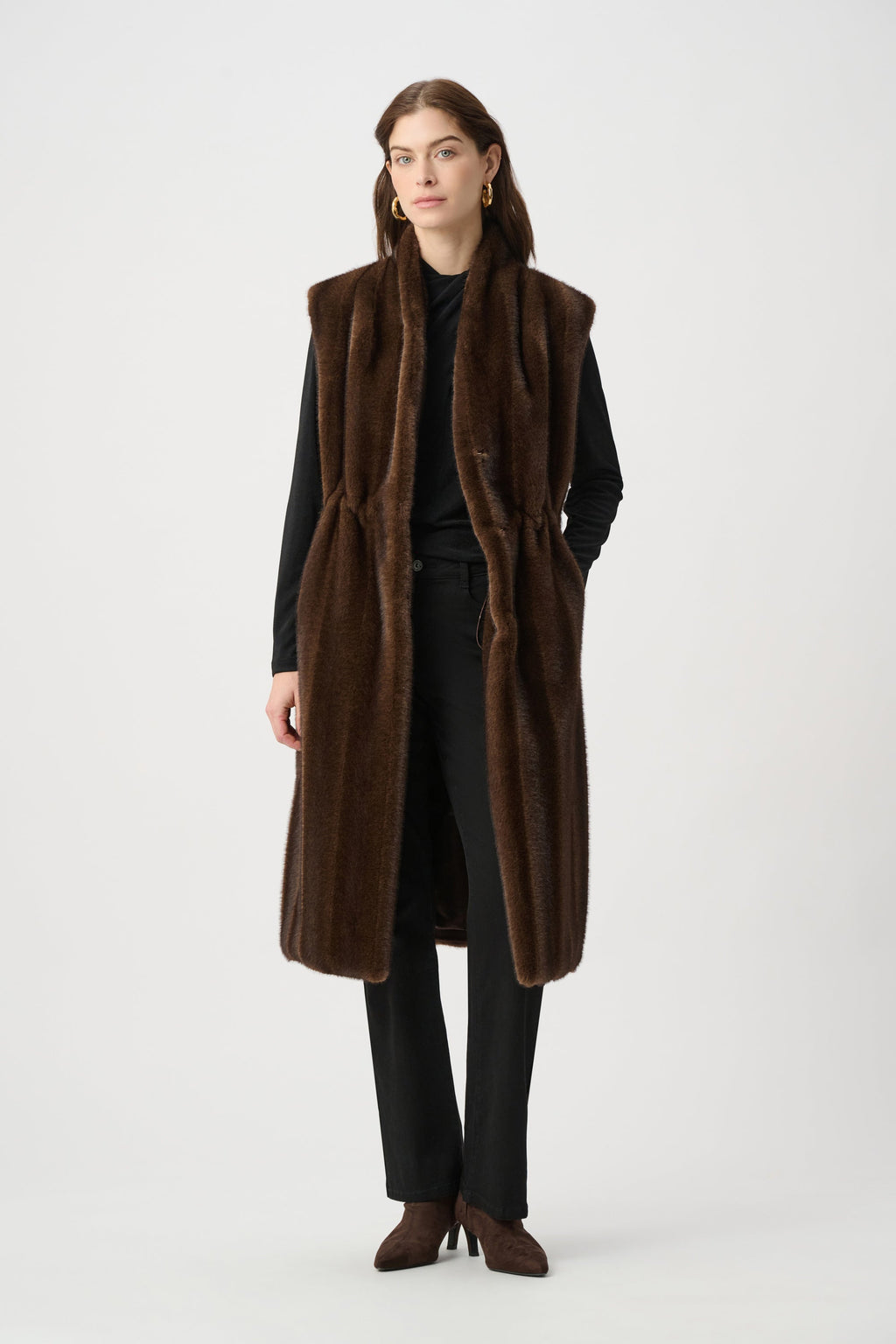 Straight Fit Faux Fur Vest- Brown