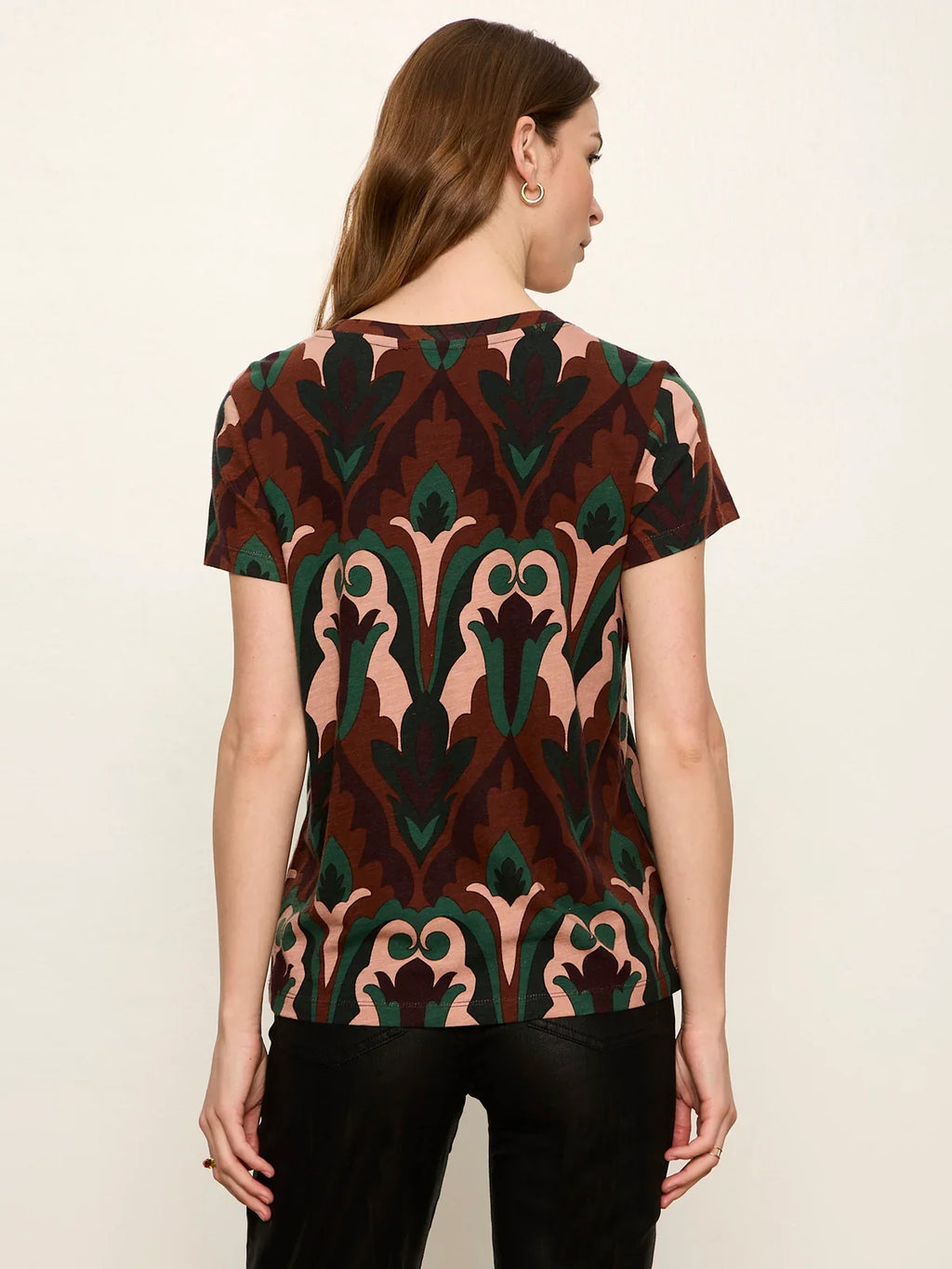 The Perfect Tee- Deco Night