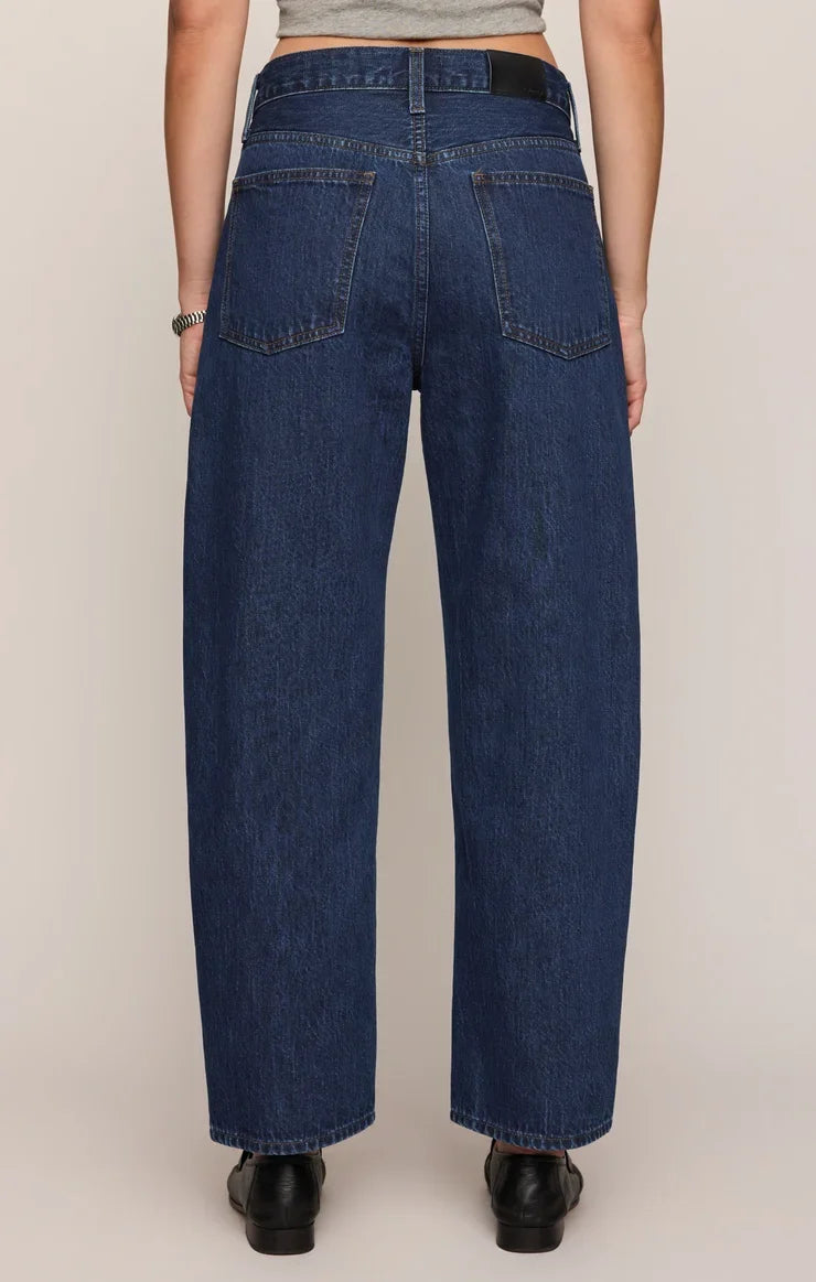 The Off Duty Mid-Rise Bowed Ankle- Horizon