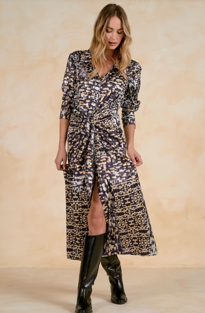 Long Sleeve Dress w/ Tie Waist- Black Static