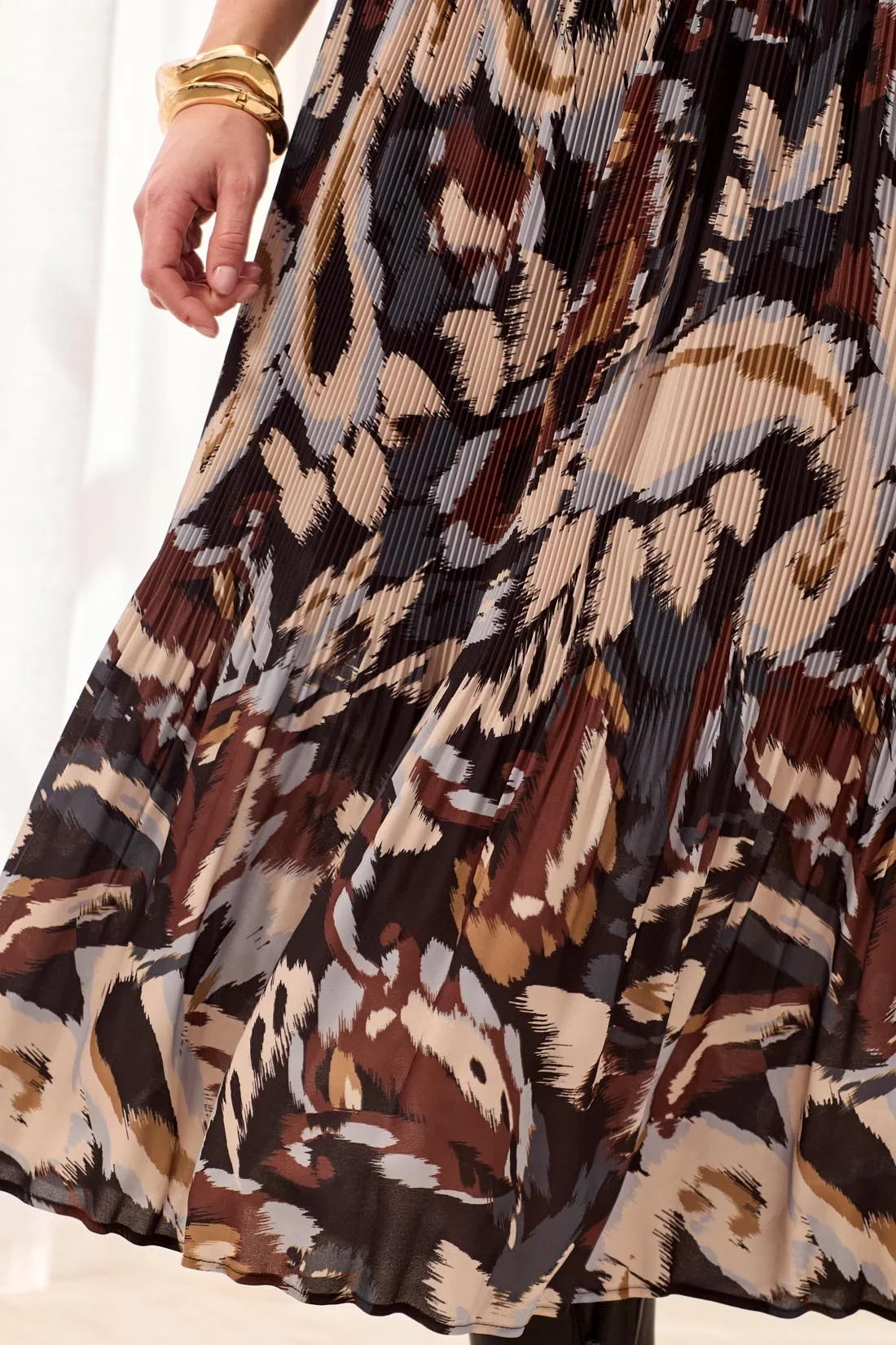 Flowy Plisse Printed Crepe Skirt- Steel